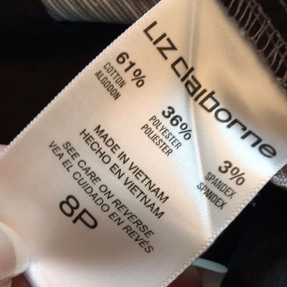 NWT Liz Claiborne black white stripe capris petite - Picture 7 of 8